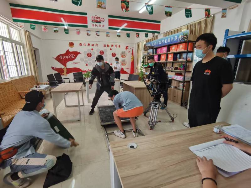 新河县广告片拍摄公司：极简主义践行者，少即是多的视觉哲学